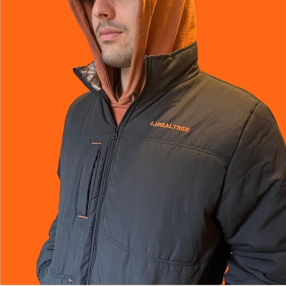 RealTree black big and orange jacket - Picture 8 of 8